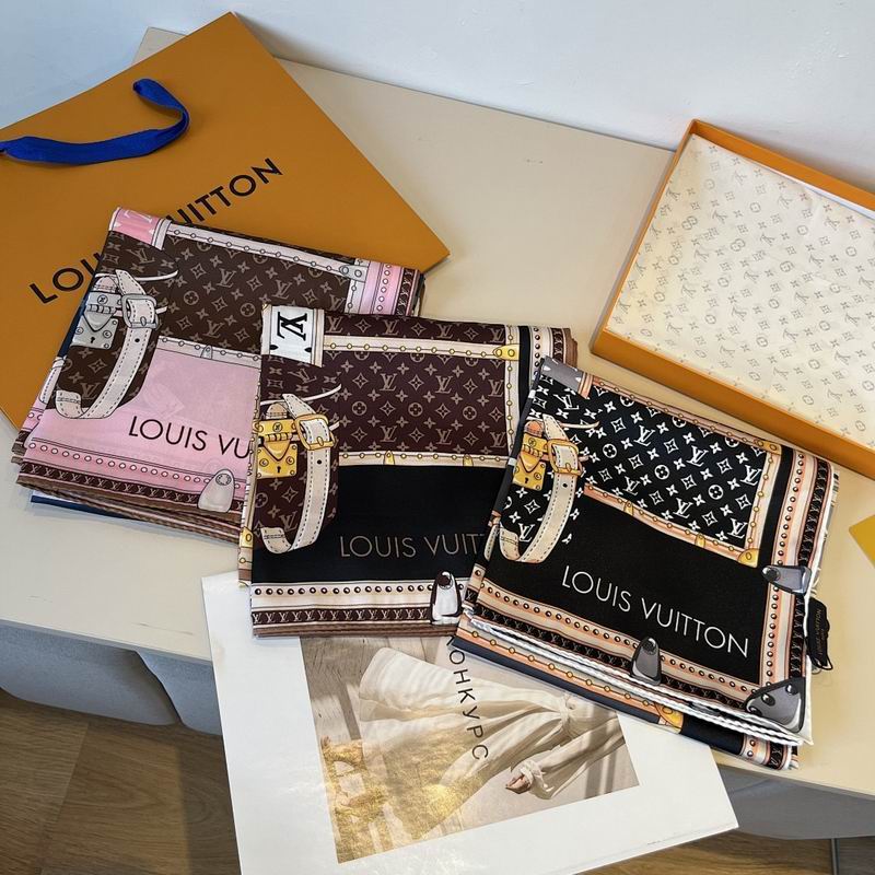 LV silk scarf hm40